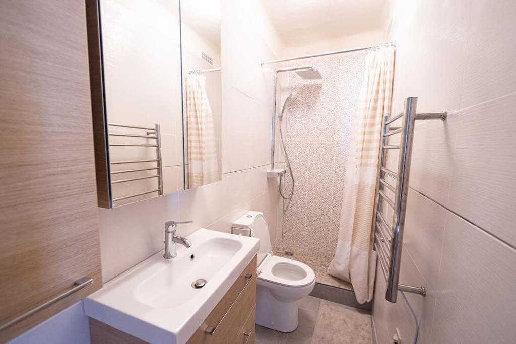 Appartement T3 Climatise Centre Ville Pérols Exterior photo